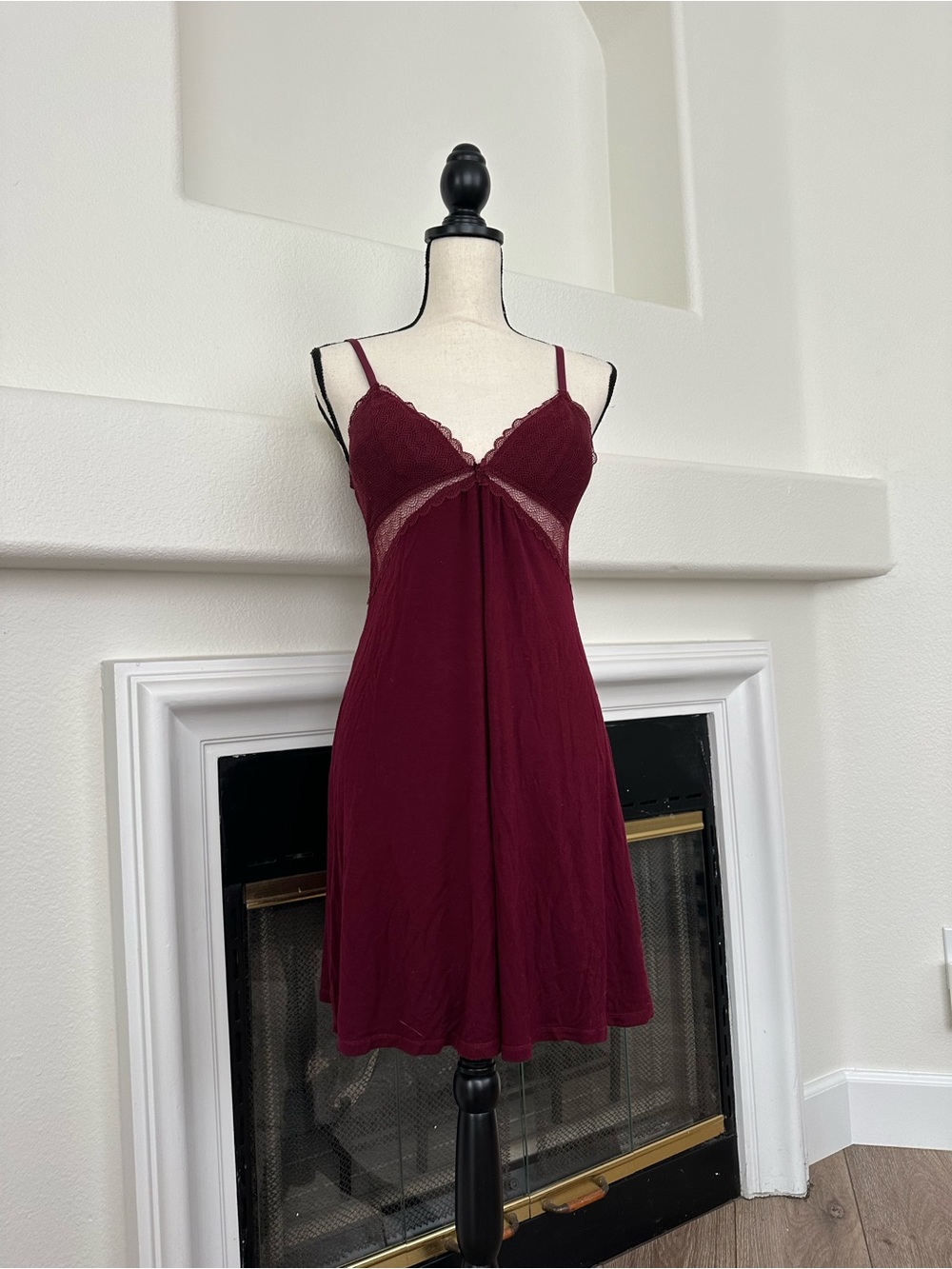 Stars Above Wine Lace-Trim Chemise with Spaghetti Straps Size XS